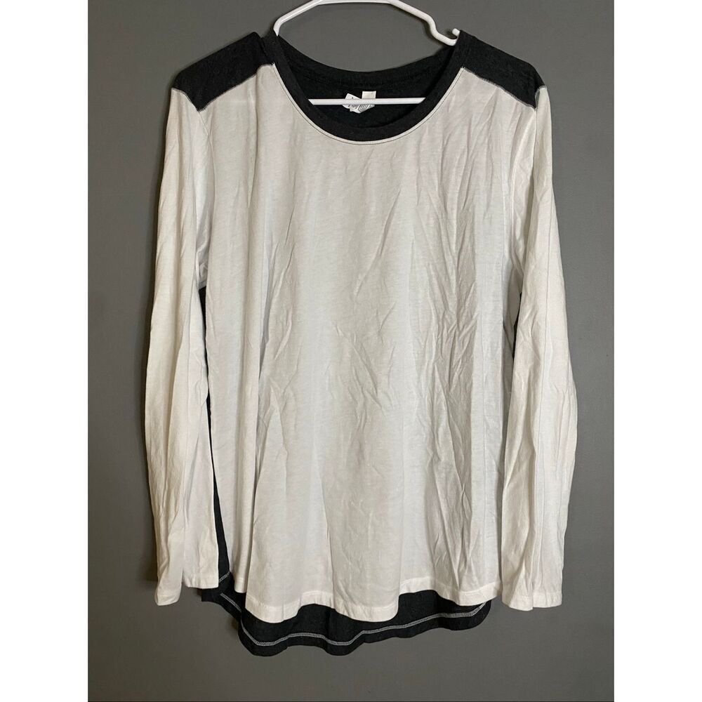 Star Tree White Gray Scoop Neck Long Sleeve Top Size XL